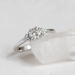 Gold engagement ring with diamonds MONYS Thumbnail