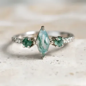 Vintage solid gold OSCAR ring with a marquise moss agate, round moss agates and side diamonds