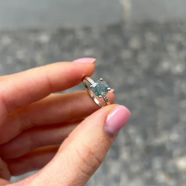 Engagement ring with moss agate and diamonds FIADH Image