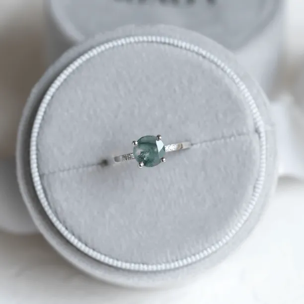 Engagement ring with moss agate and diamonds FIADH Image