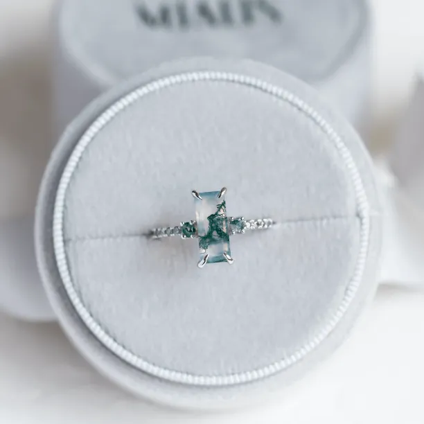 Elegantní prsten s mechovým achátem a diamanty CARA Image