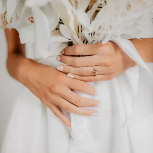 ROISIN vintage gold ring with salt and pepper diamonds worn on the hand