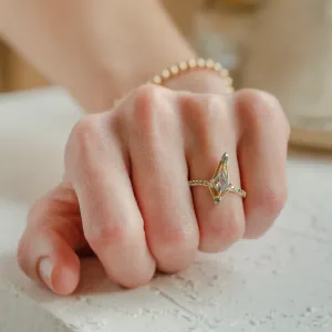 SANIA salt and pepper diamond ring worn on the hand