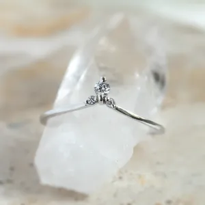 Fine gold ring with diamonds JANIZ Thumbnail