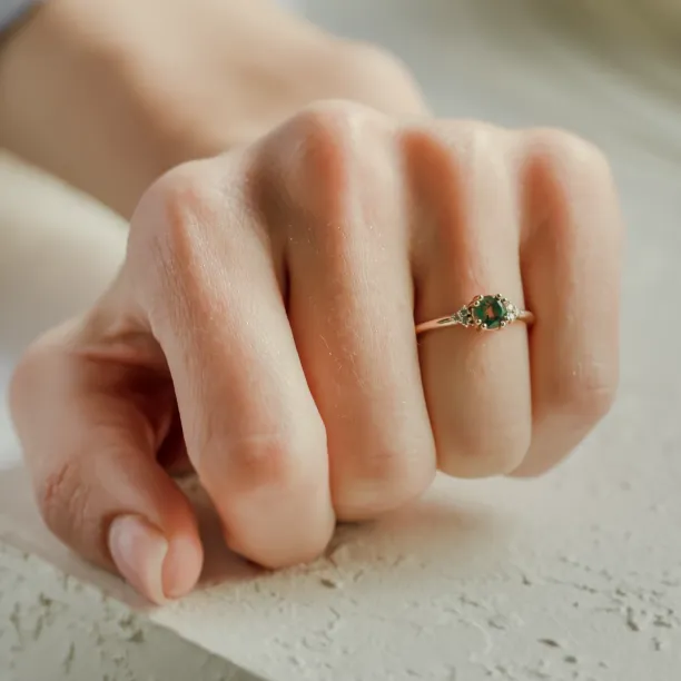Noble gold ring with moss agate and diamonds MONNY Image