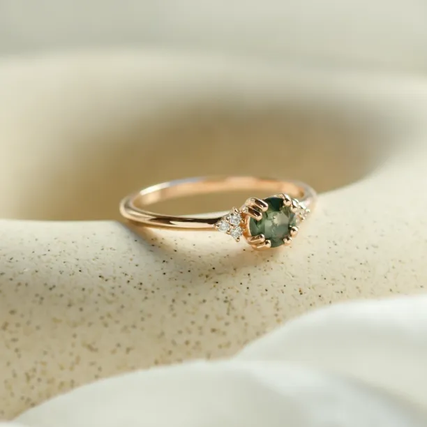 Noble gold ring with moss agate and diamonds MONNY Image