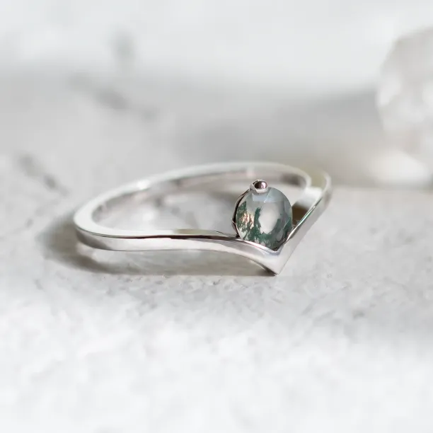 Gold ring with moss agate AMY Image