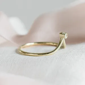 Minimalistický zlatý prsten s diamantem CAREN Thumbnail