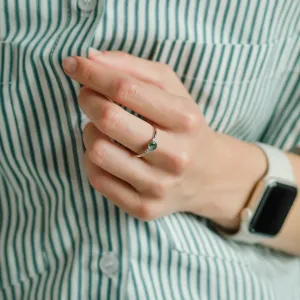 Gold ring with diamonds and emerald MONNY Thumbnail