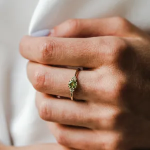 Gold ring with peridot and diamonds MONNY Thumbnail