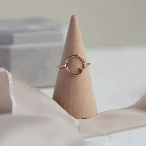 Zlatý minimalistický prsten s diamantem salt and pepper MERIDA