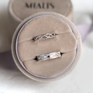 Matching wedding rings with ornament LESI Thumbnail