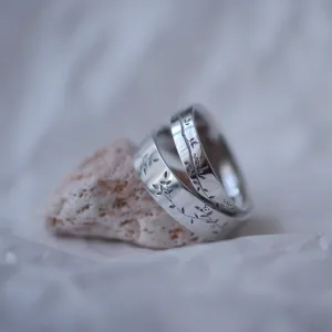 Gold wedding rings with plant motif MIKA Thumbnail