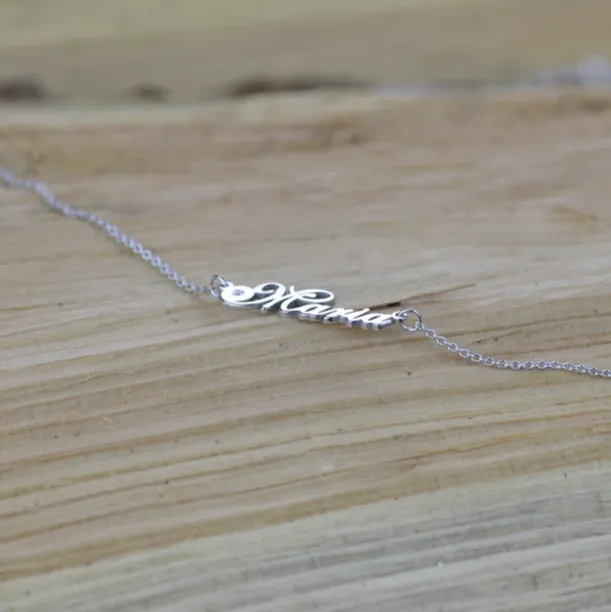 Name gold necklace with diamond MARI Image