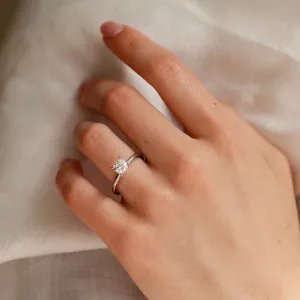 Platinový prsten s diamantem 0.4ct VEITA Thumbnail