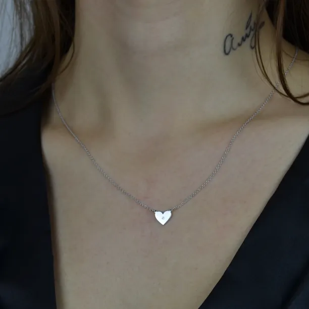 Zlatý náhrdelník LILLIAN ve tvaru srdce s diamantem Image