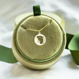 Gold diamond pendant with baby foot trace EIIA Thumbnail
