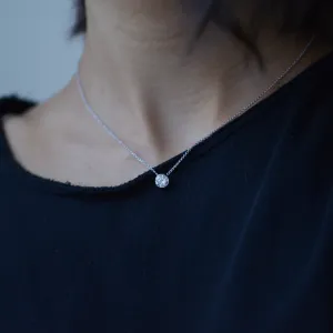 Jednoduchý zlatý náhrdelník se moissanitem NOKKEN Thumbnail
