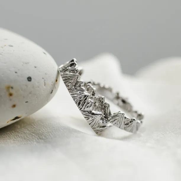 Handmade gold wedding rings MONT Image
