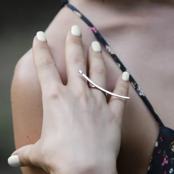 Atypical silver ring Donna - with a diamond Image