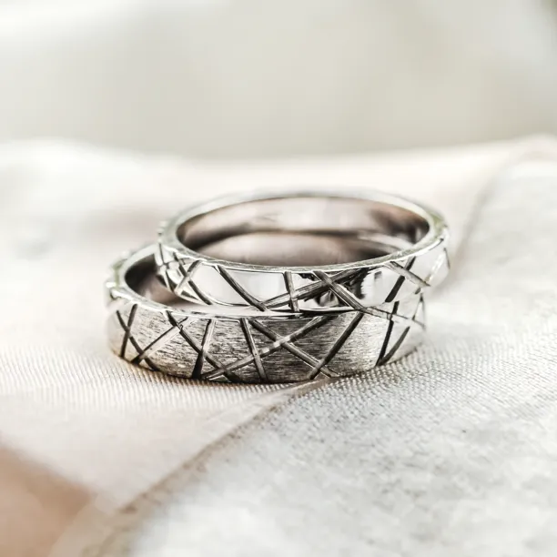 Original gold wedding rings NADIN Image