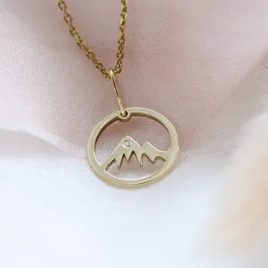 Zlatý přívěsek s diamantem pro horské nadšence MUNI Thumbnail