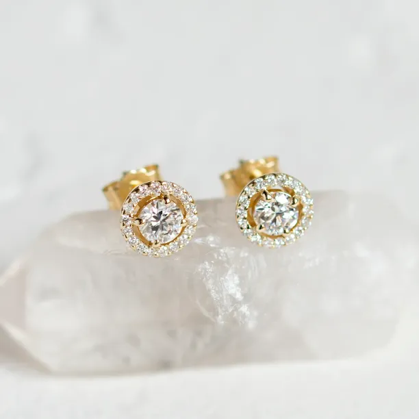 Classical gold stud earring with diamonds NINA Image
