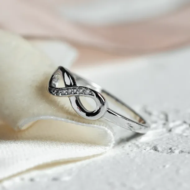SALVIN infinity gold diamond ring Image
