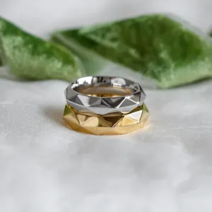 RIFA unordinary gold wedding rings Thumbnail