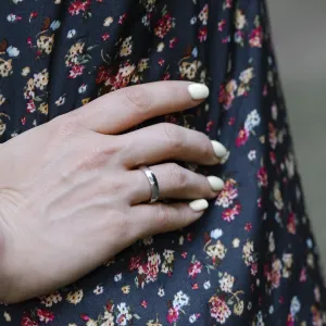 Solid wedding rings made of red gold EVEN