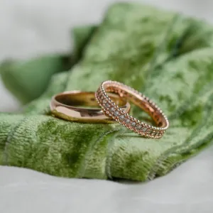 Luxurious diamond wedding rings KNEDE Thumbnail