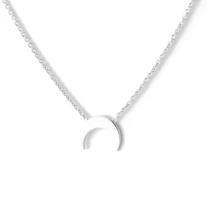VITKE crescent-shape gold necklace Thumbnail
