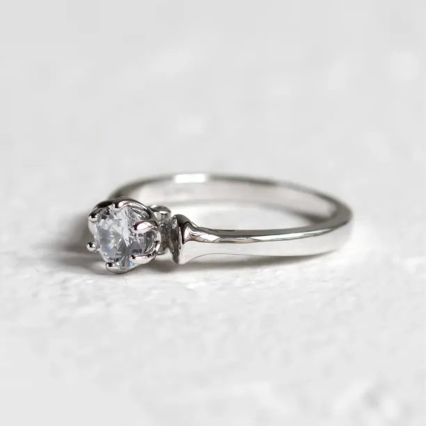 Zásnubní prsten s diamantem 0.4ct RISTE Image