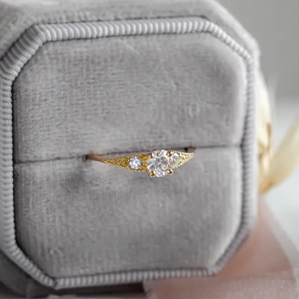 ORSET gold diamond engagement ring Image
