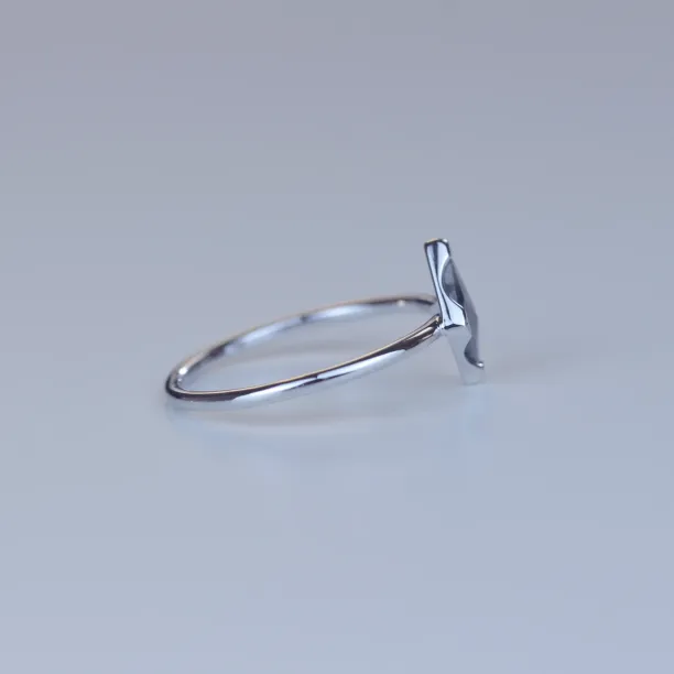 Gold diamond ring in an authentic cut ERICA Image