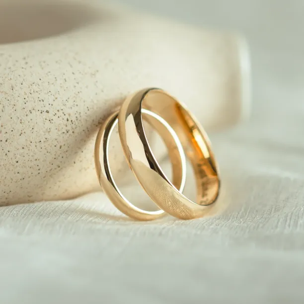 D-SHAPE wedding white gold rings GEORGIE Image