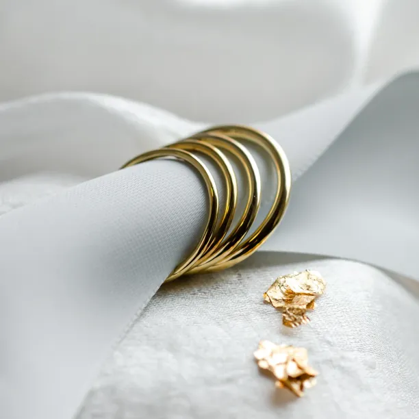 Wedding gold rings LOBE Image