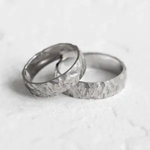 Gold wedding rings with a relief surface FIO Thumbnail