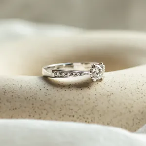 Gold ring with diamonds LOTE Thumbnail