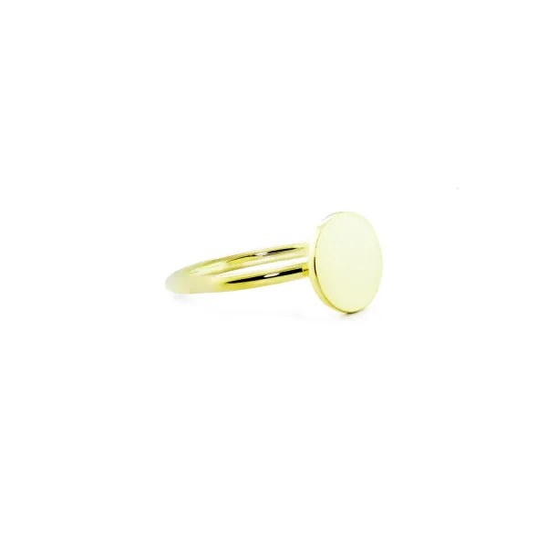 Minimalistický zlatý prsten s gravÍrováním a diamantem BERY Image