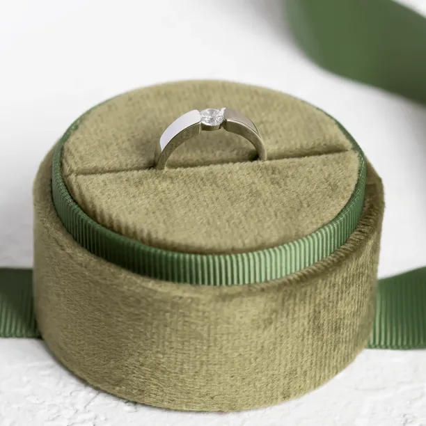 Zlatý zásnubní prsten s diamantem 0.25ct  MOVIK Image