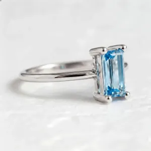 Gold ring with blue topaz CONSTANCE