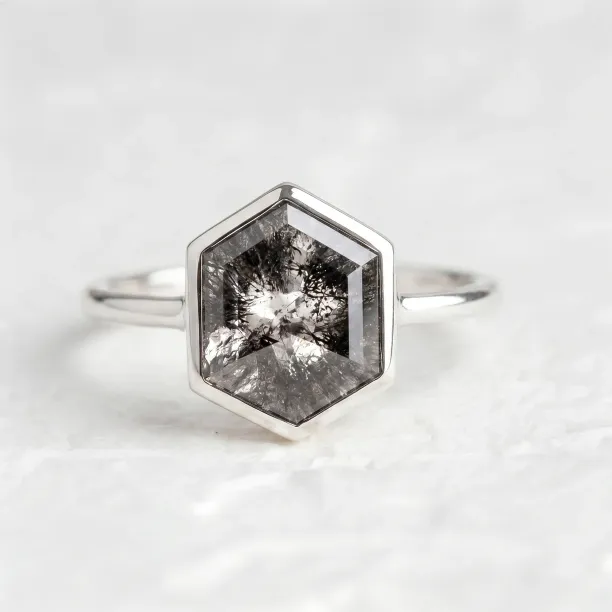 Vintage engagement ring with salt and pepper diamond CARRA Image