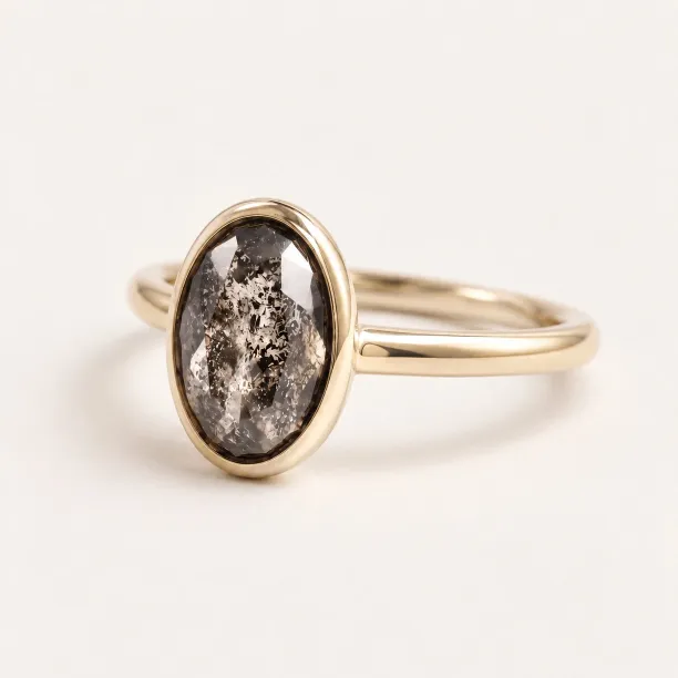 Gold ring with salt and pepper diamond BONNIE