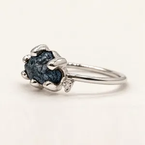 Gold raw blue diamond ring with classic diamonds POSEIDON