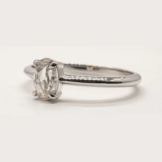 Oval lab-grown diamond solitaire ring NERIS
