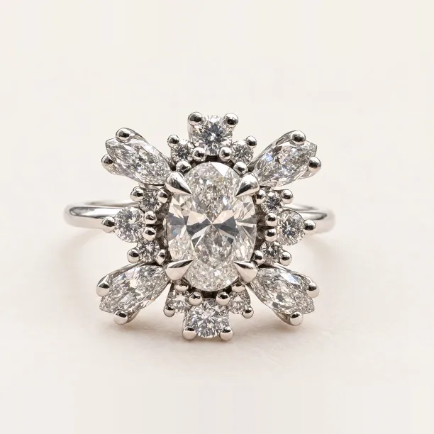 Unique gold ring with lab-grown diamonds MAELLE