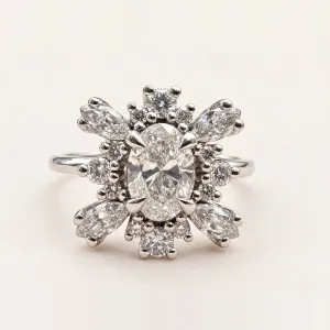 Unique gold ring with lab-grown diamonds MAELLE