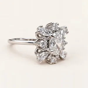 Unique gold ring with lab-grown diamonds MAELLE