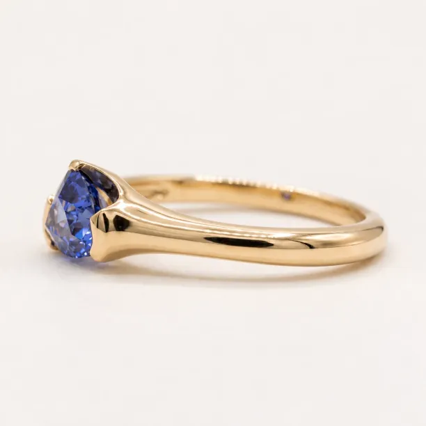 Gold ring with natural sapphire in half bezel setting SOREN